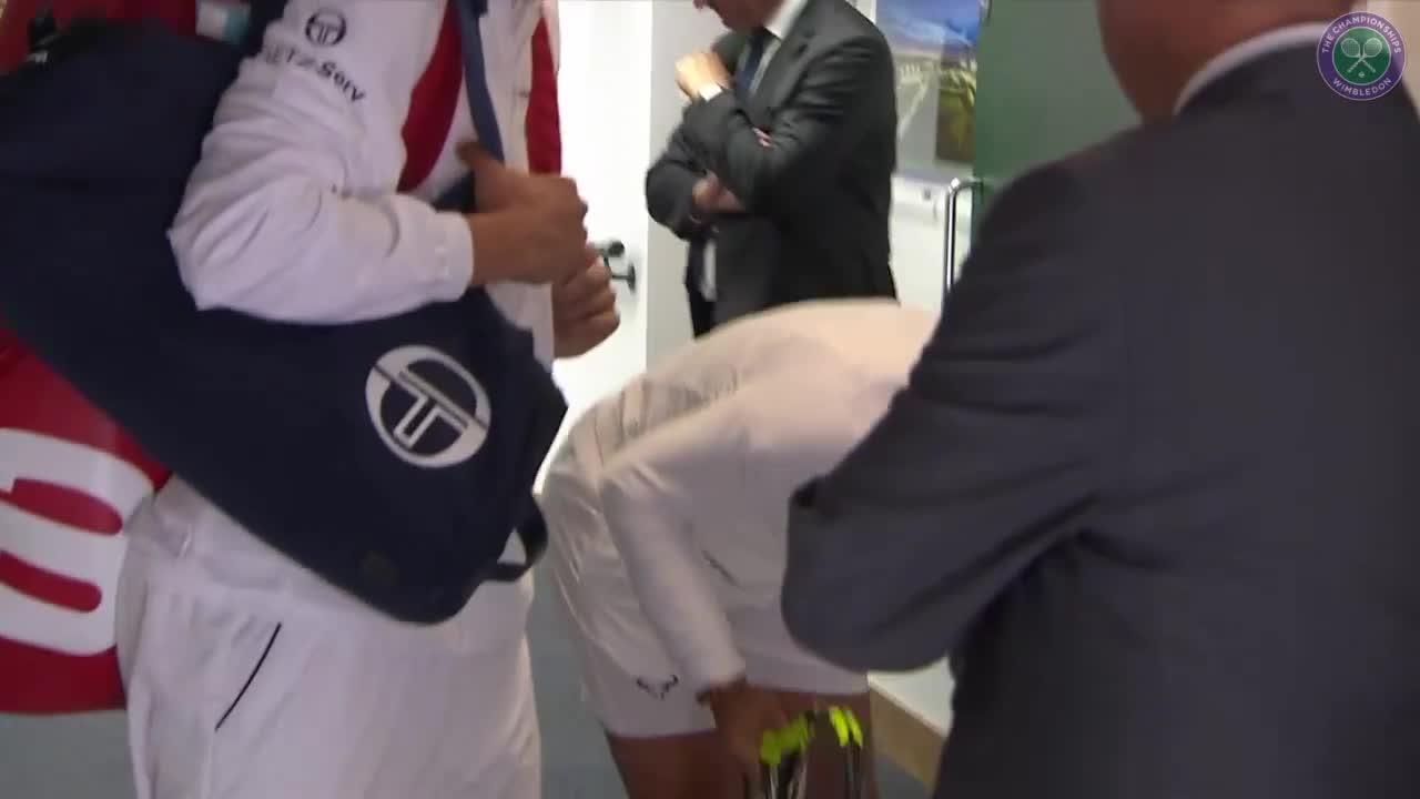 Video Nadal bangs head in tunnel The Championships, Wimbledon Official Site by IBM
